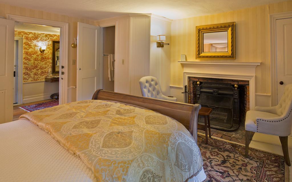 Colby Hill Inn Henniker Exterior foto